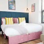 7Min Central Bristol - Sleeps 7 - Free Parking